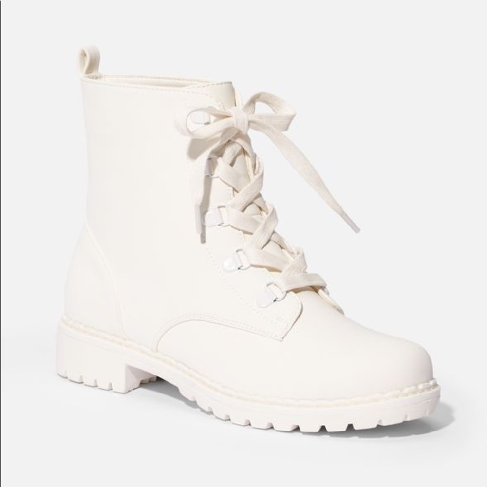 ShoeDazzle Jordyn Lug Combat Boots White